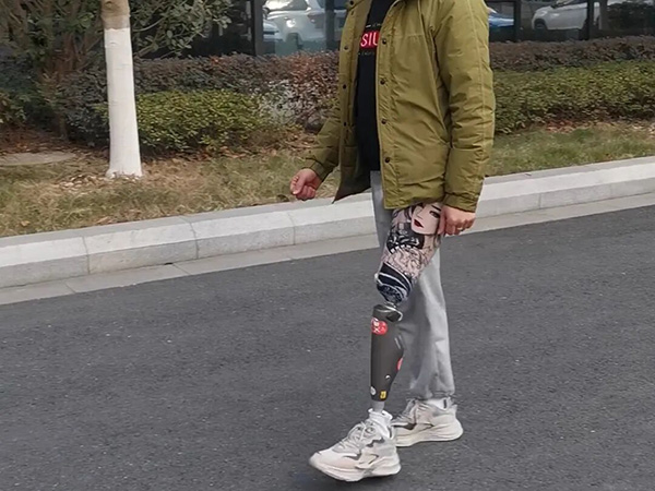 2 拷贝.jpg