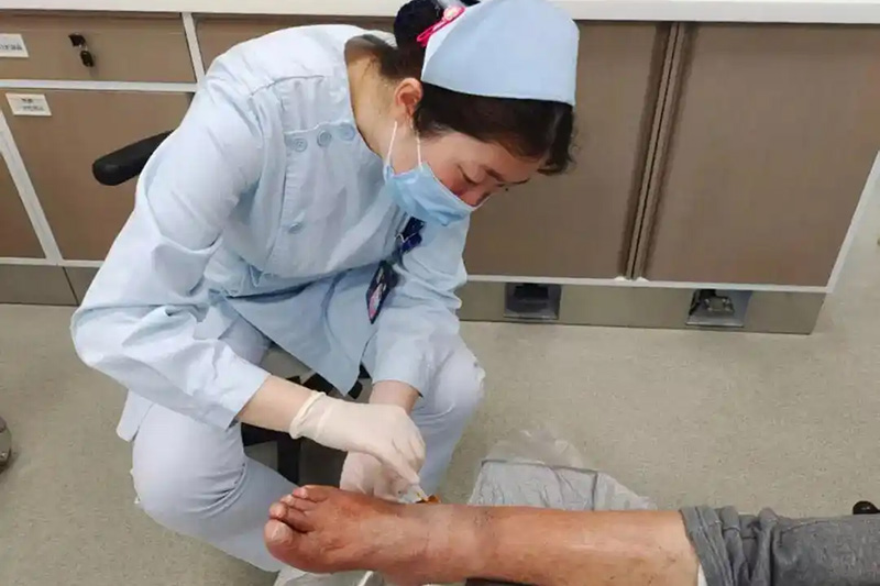 糖尿病截肢者装假肢，和普通人有什么不同？